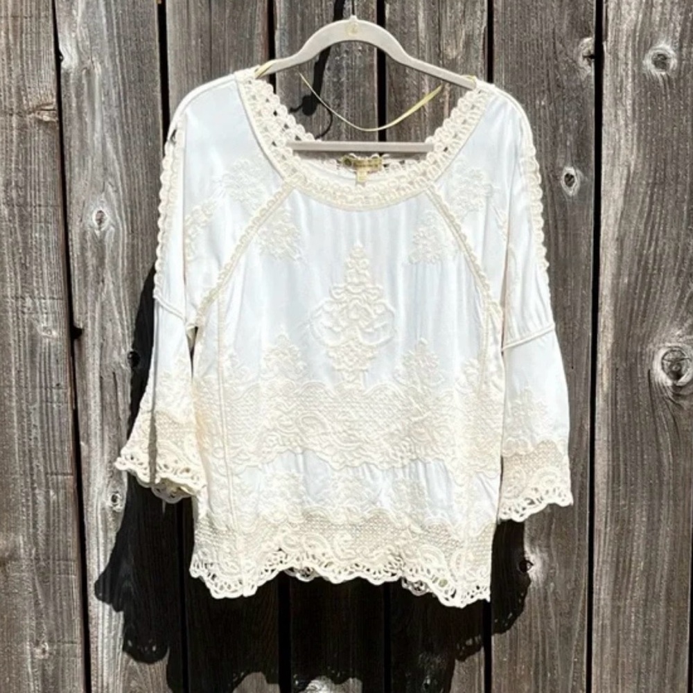 Democracy  bohemian White Blouse with Cream Crochet Trim size S
